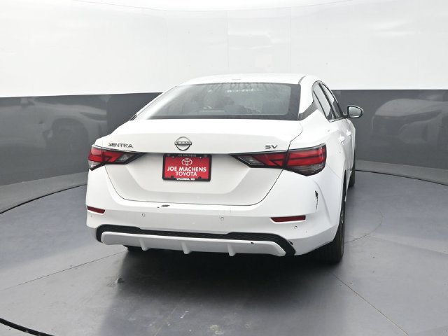 Used 2024 Nissan Sentra SV FWD image 7