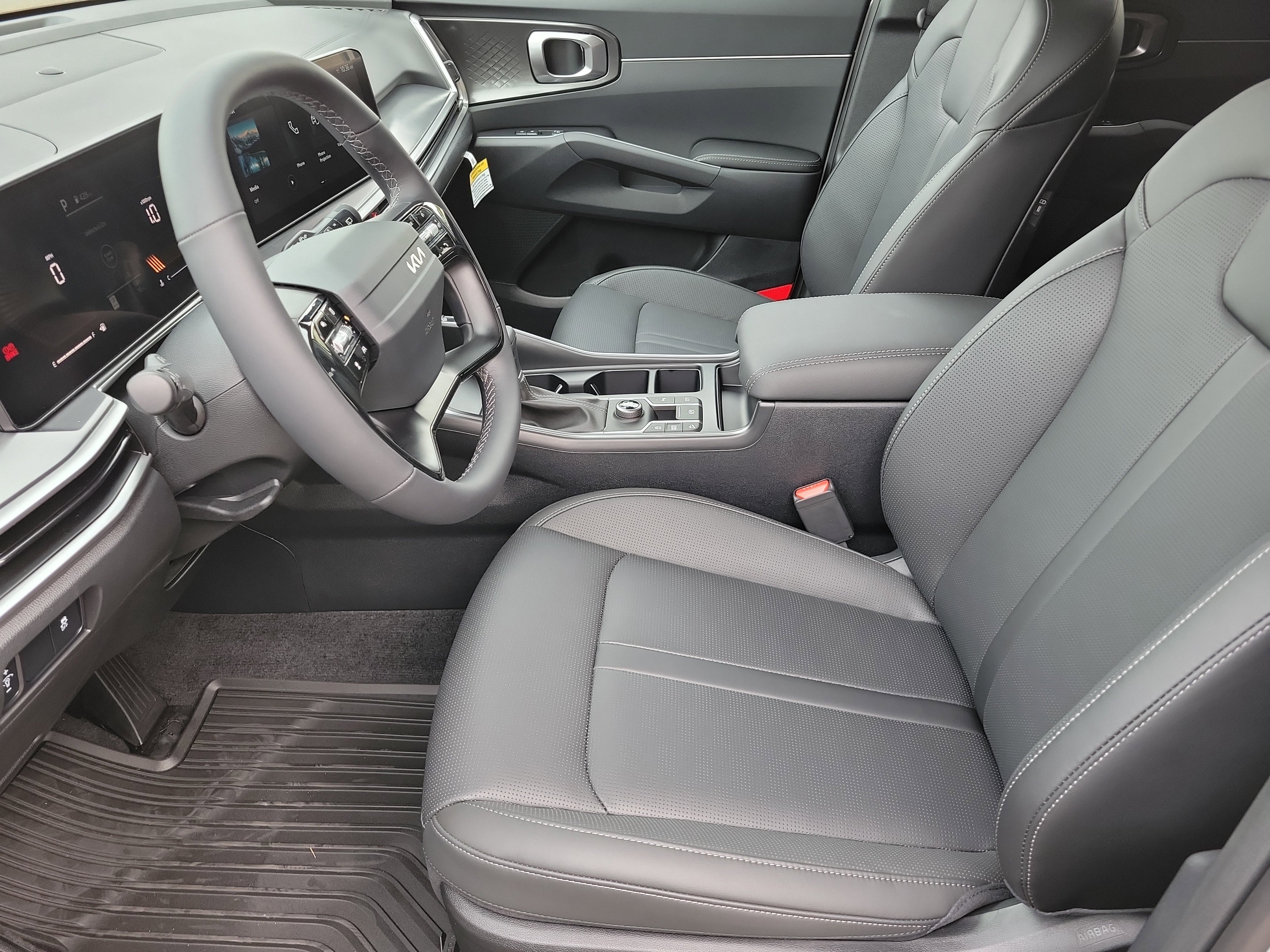 New 2026 Kia Sorento S image 3