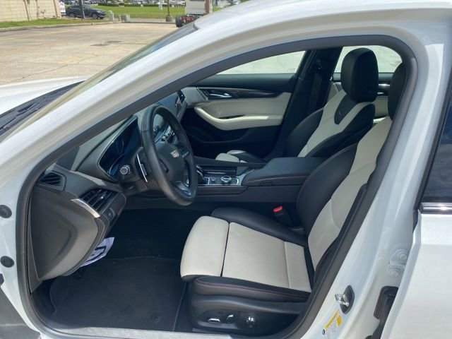 Used 2021 Cadillac CT5 Sport image 15
