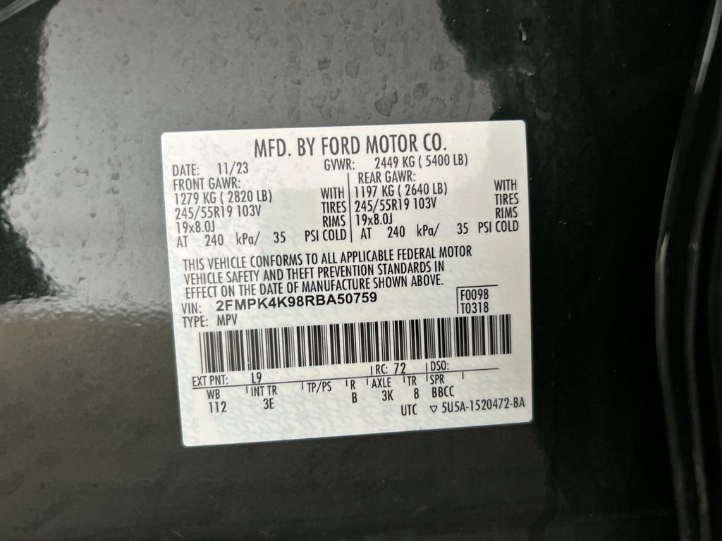 Used 2024 Ford Edge Titanium image 48