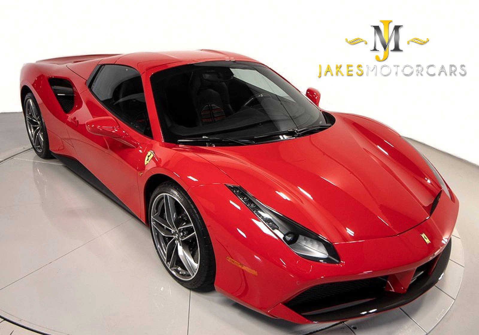 Used 2018 Ferrari 488 Spider image 17