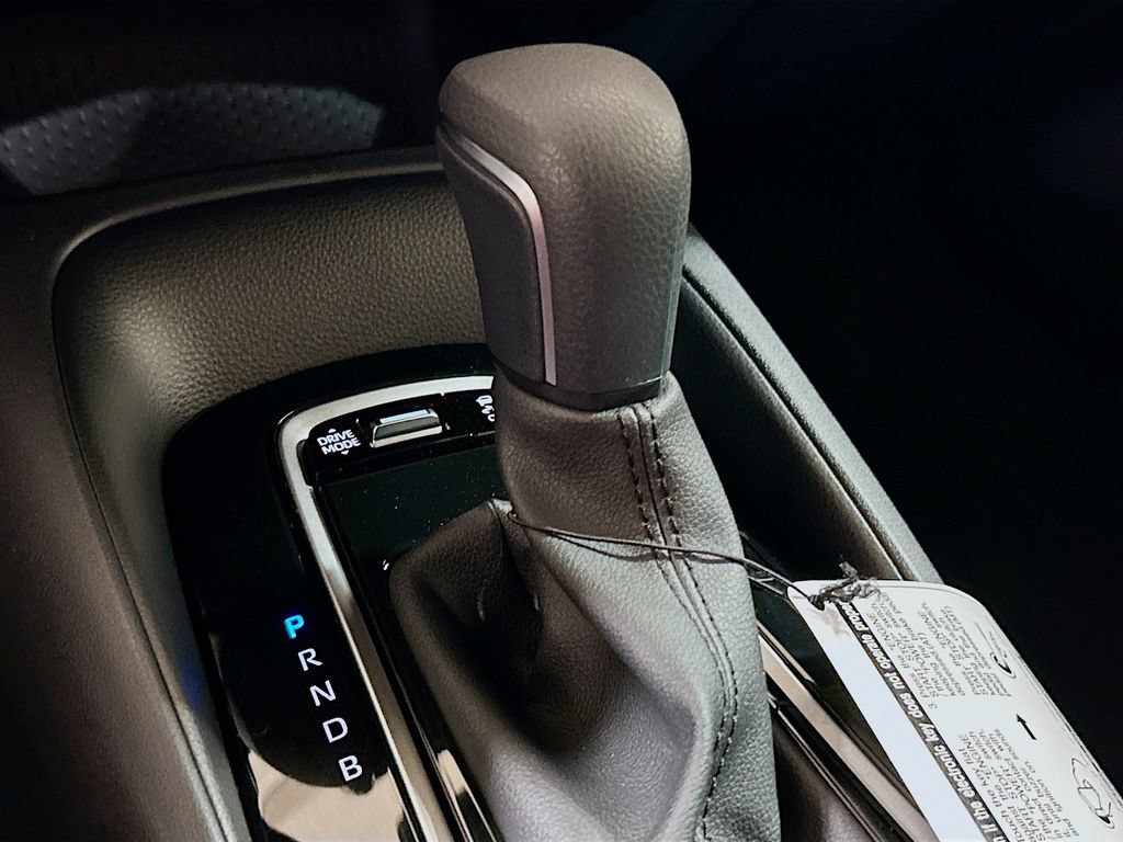 New 2025 Toyota Corolla SE FWD image 17