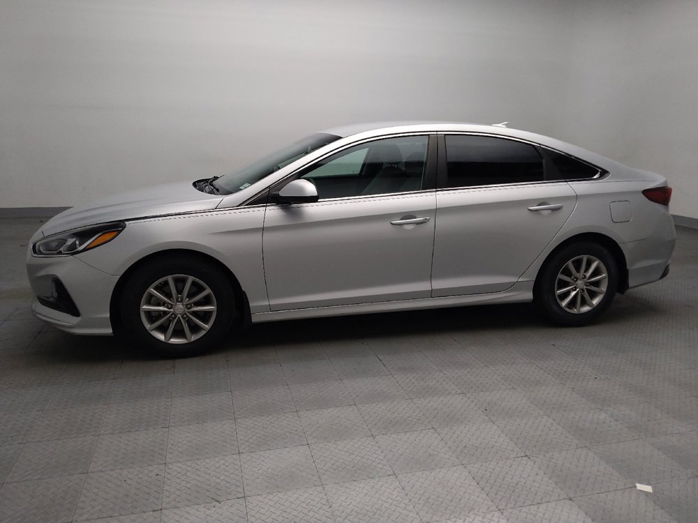 Used 2019 Hyundai Sonata SE FWD image 2