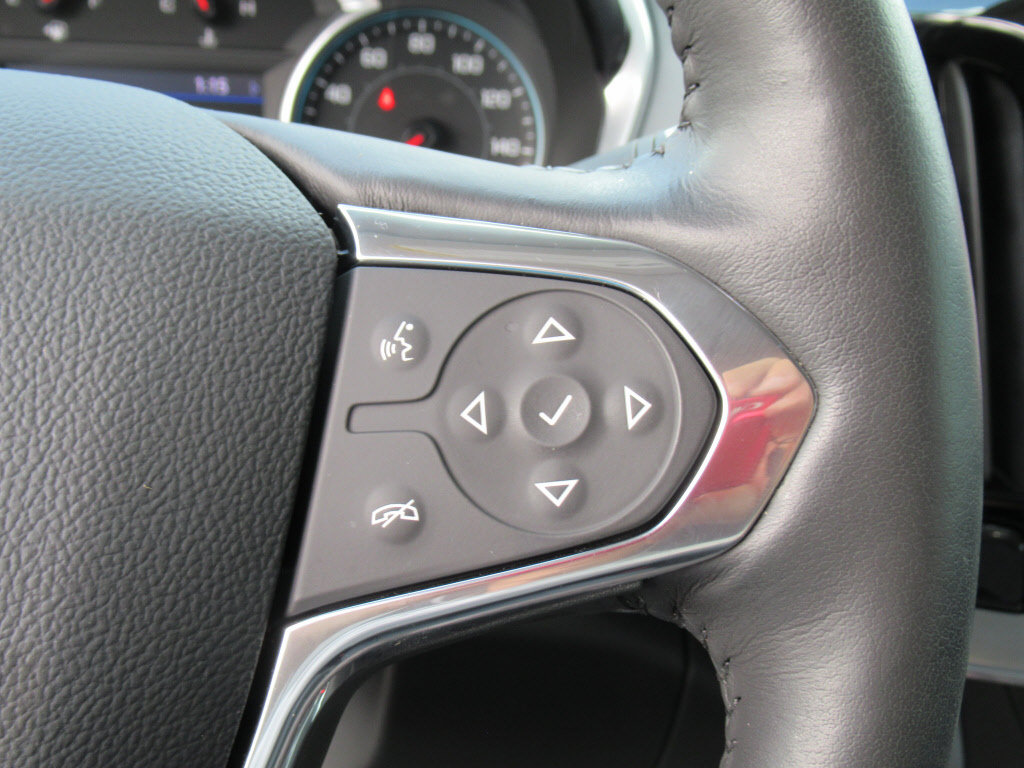 Used 2020 Chevrolet Traverse Premier FWD image 27