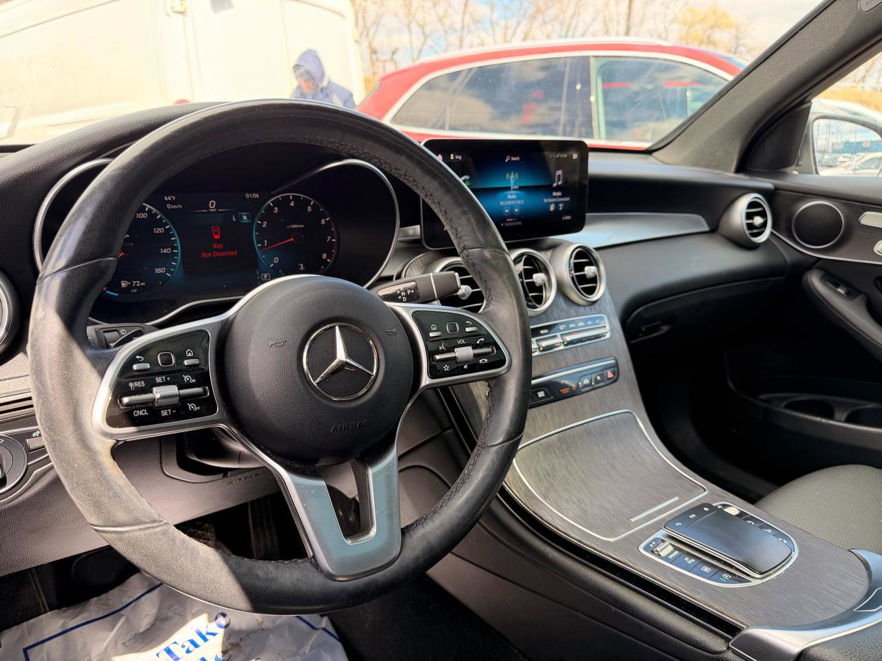 Used 2021 Mercedes-Benz GLC 300 4MATIC image 12