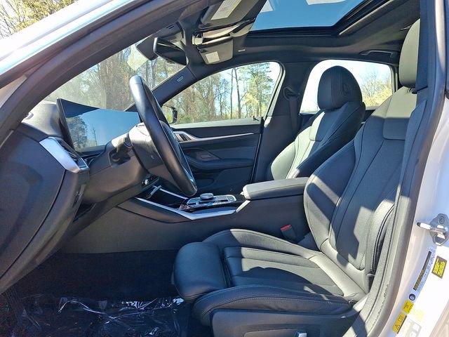 Used 2023 BMW i4 eDrive35 w/ Premium Package image 16