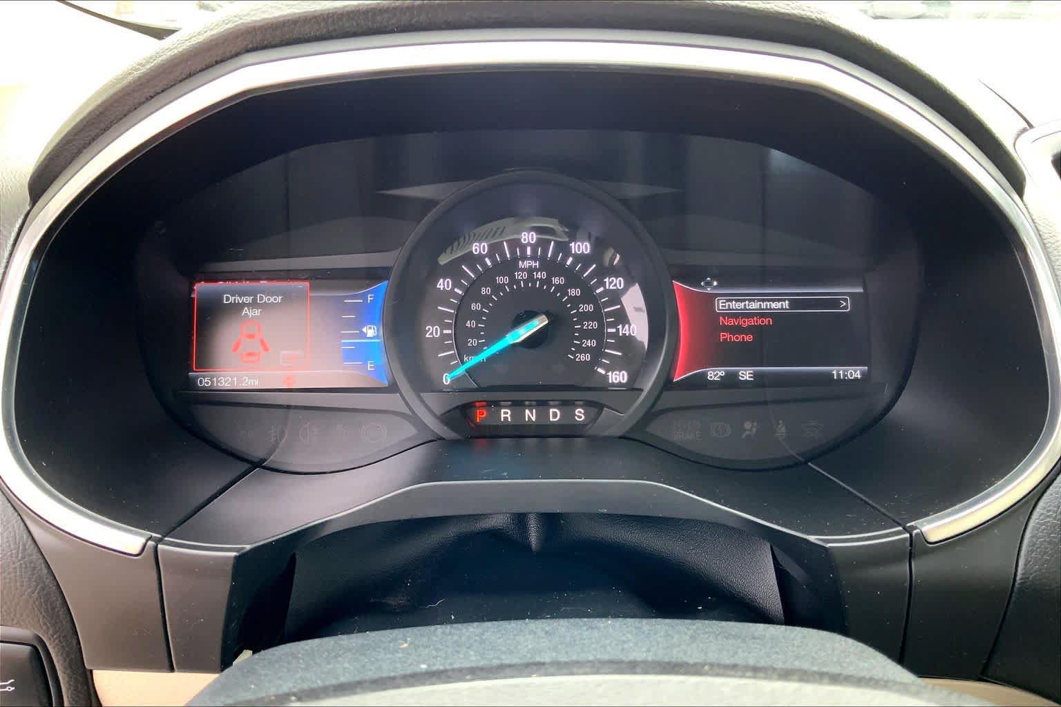 Used 2018 Ford Edge Titanium w/ Equipment Group 301A FWD image 23