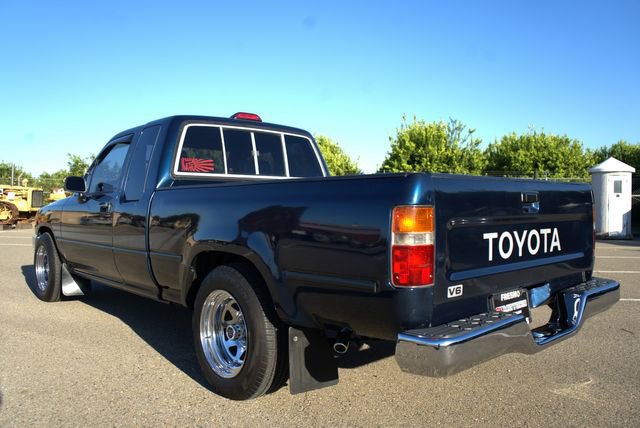 Used 1994 Toyota Pickup DX image 32