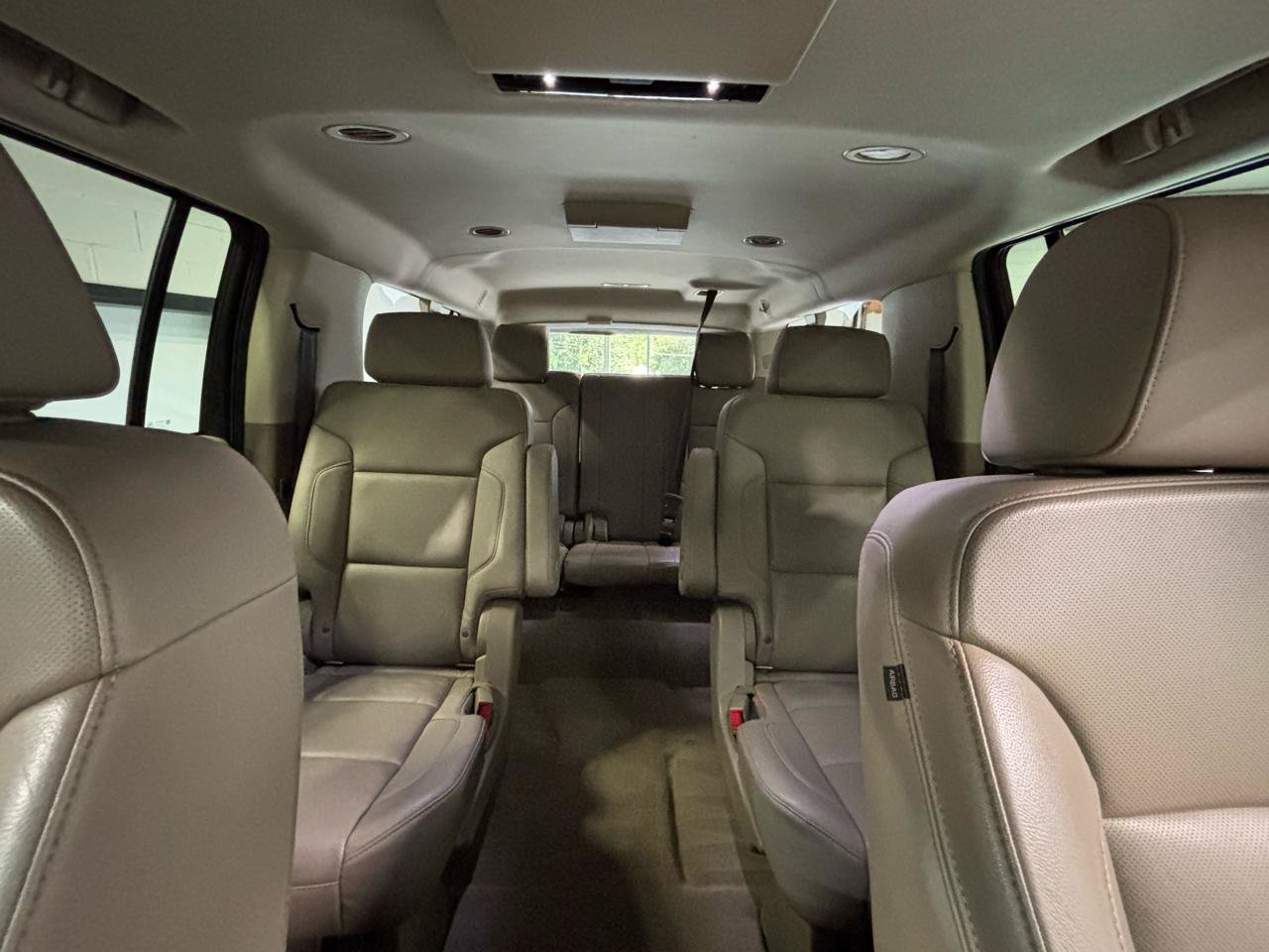 Used 2020 GMC Yukon XL SLT w/ Open Road Package AWD/4WD image 26