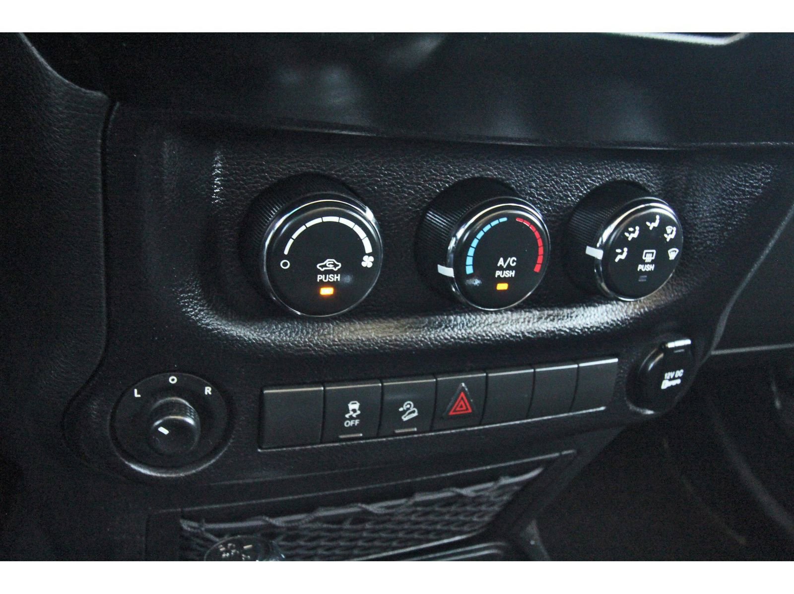 Used 2016 Jeep Wrangler Unlimited Sport w/ Quick Order Package 24S image 24