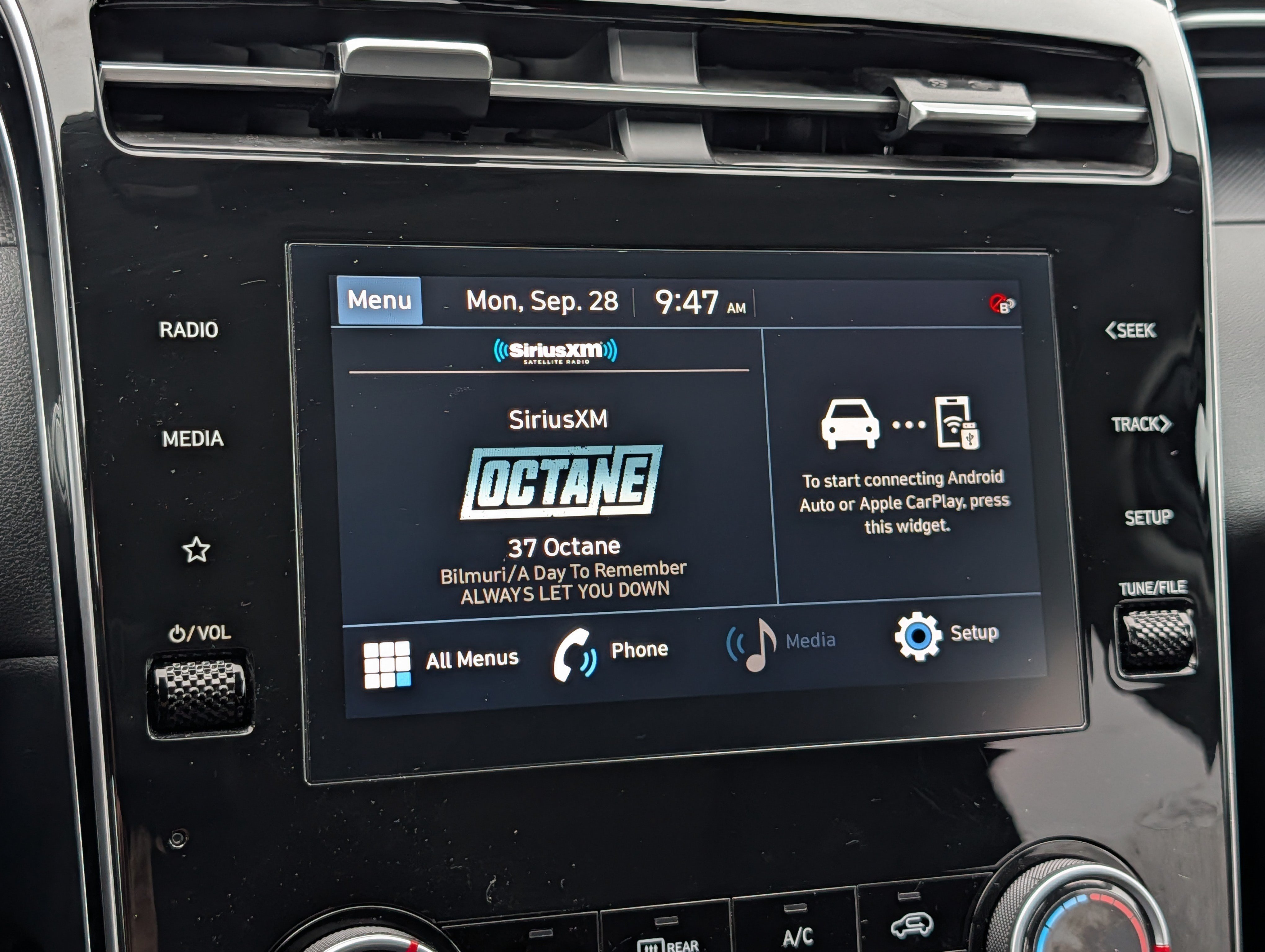Certified 2023 Hyundai Tucson SEL AWD/4WD image 22