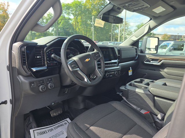 New 2026 Chevrolet Silverado 3500 LT w/ Convenience Package image 22