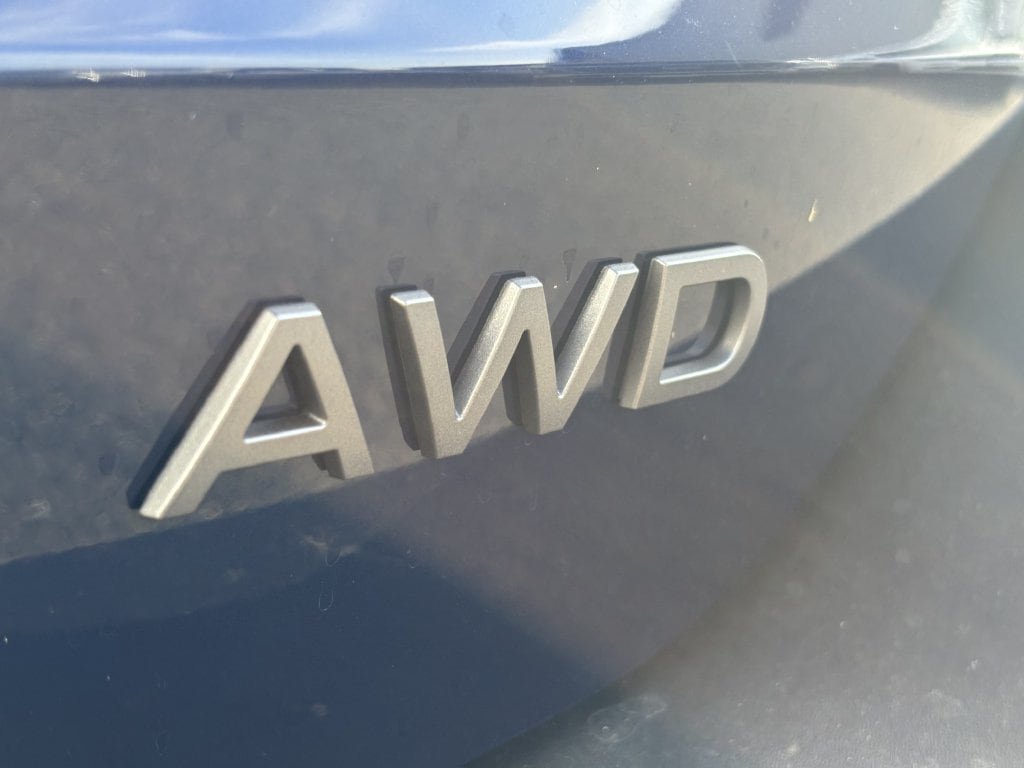 New 2027 Nissan Kicks SR AWD/4WD image 12