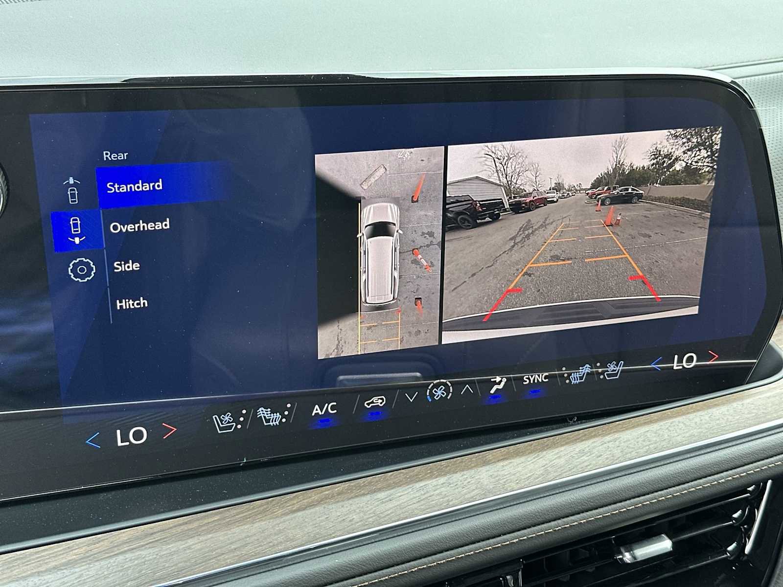 New 2026 Chevrolet Suburban High Country image 22