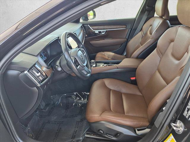 Used 2022 Volvo V90 B6 Cross Country w/ Advanced Package AWD/4WD image 25