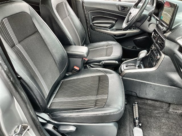 Used 2019 Ford EcoSport SES w/ SES Black Appearance Package AWD/4WD image 35