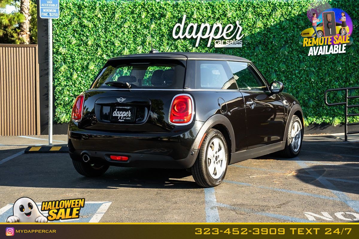Used 2020 MINI Cooper 2-Door Hardtop FWD image 5