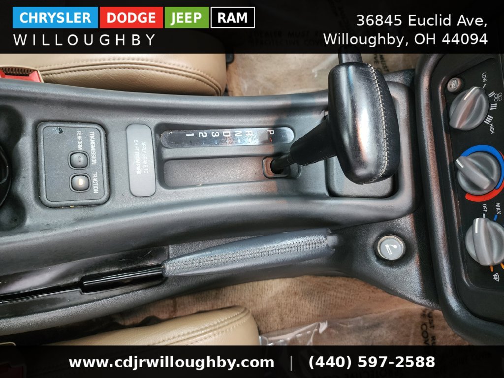 Used 1995 Pontiac Firebird Coupe RWD image 21