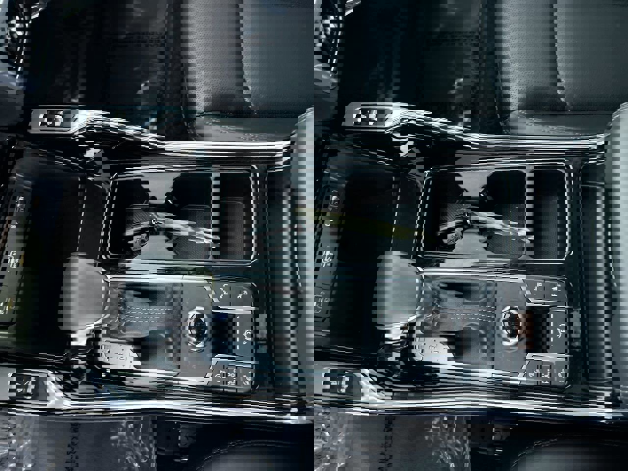 Certified 2023 Kia Sorento SX image 22