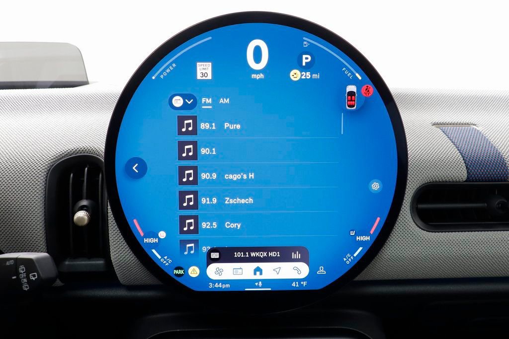 New 2026 MINI Cooper 4-Door Hardtop image 9