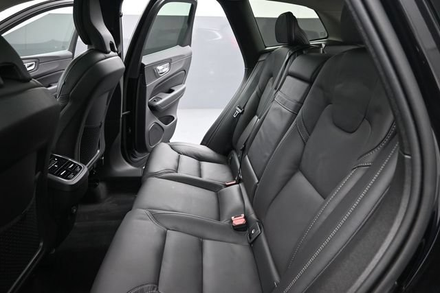Used 2021 Volvo XC60 T5 Inscription w/ Advanced Package FWD image 20