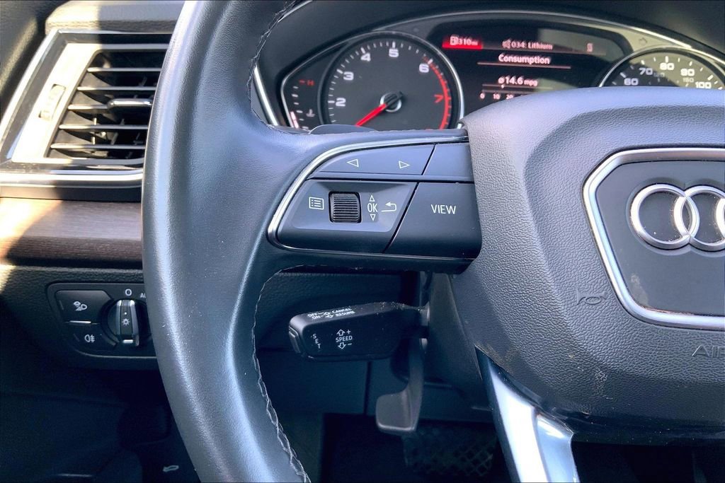 Used 2022 Audi Q5 2.0T Premium w/ Convenience Package image 23