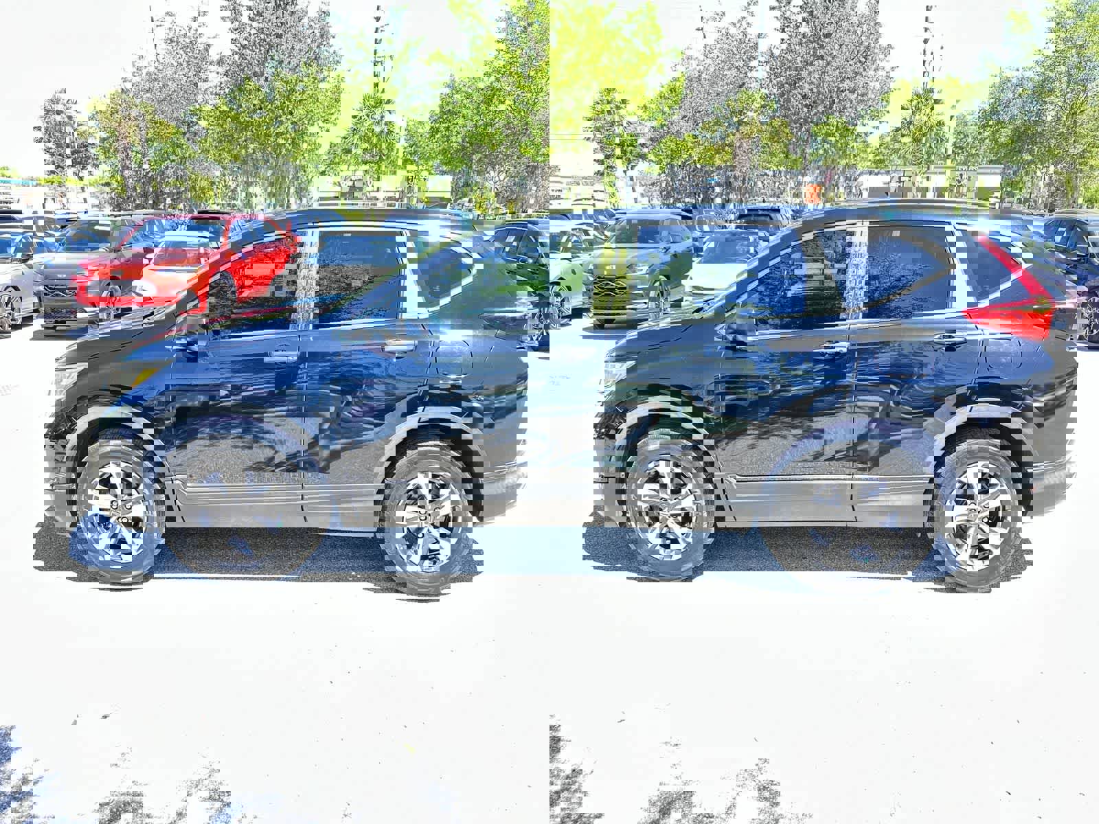 Used 2018 Honda CR-V LX image 11