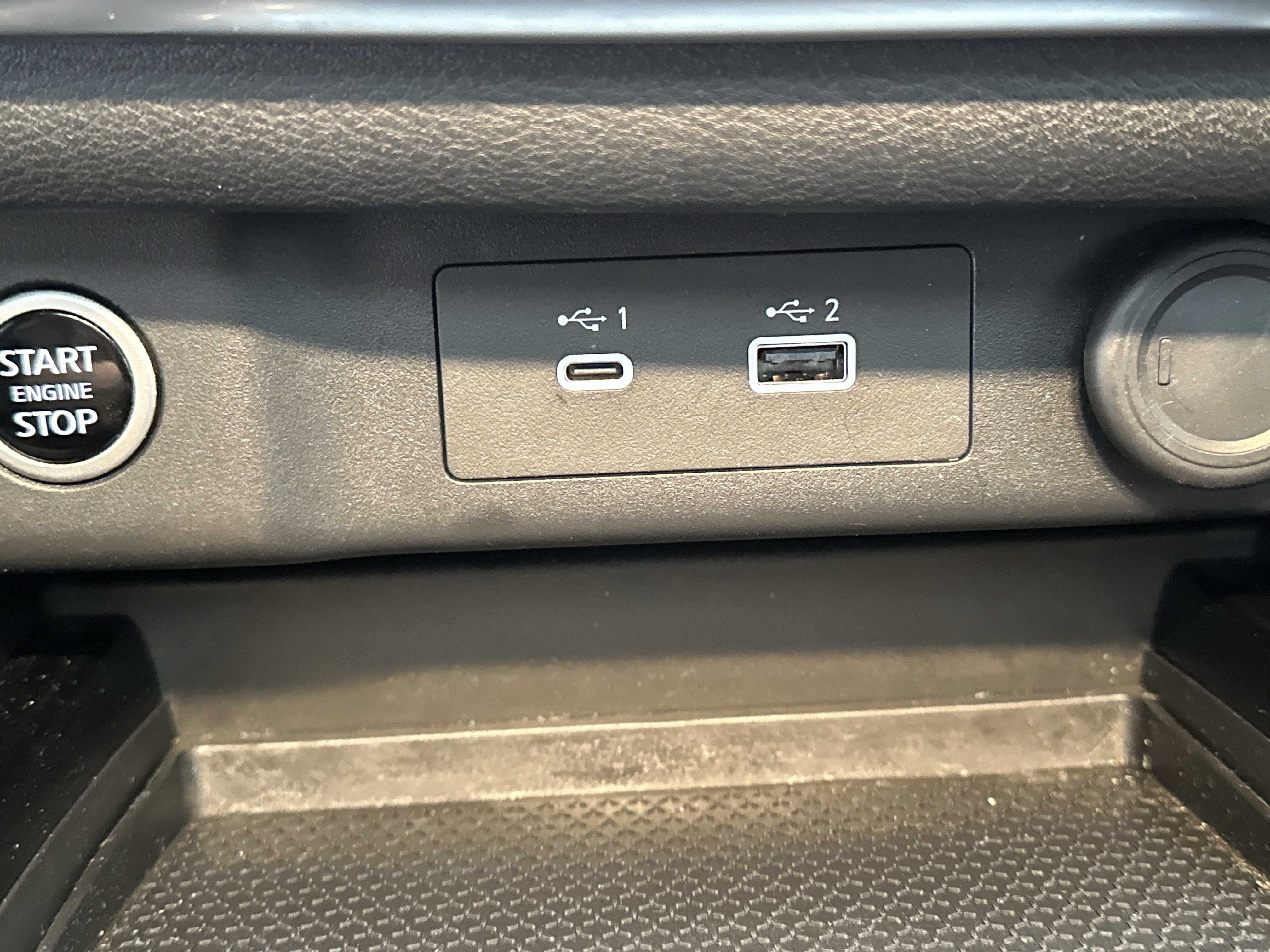 Used 2023 Nissan Rogue SL w/ SL Premium Package image 45