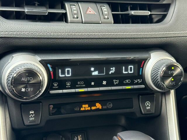 Used 2025 Toyota RAV4 XLE Premium image 25