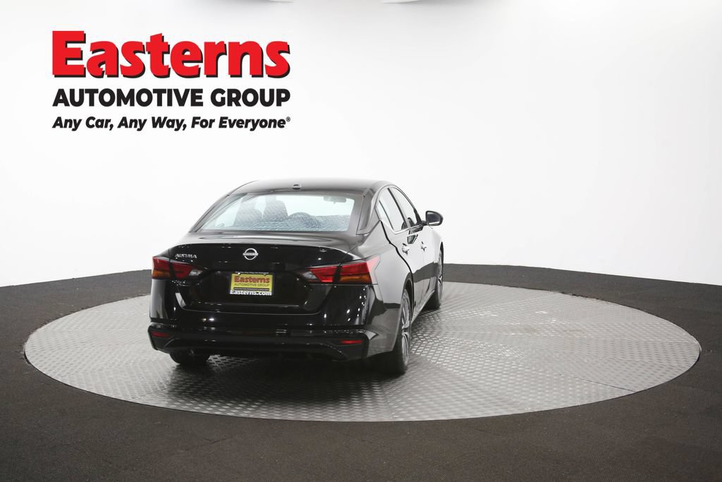 Used 2025 Nissan Altima 2.5 SV FWD image 36