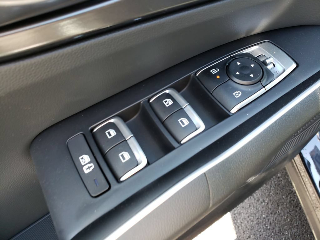 New 2026 Kia Sorento LX FWD image 16