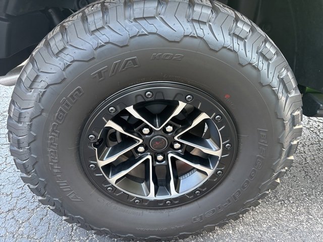 New 2025 Jeep Wrangler Unlimited Rubicon w/ XTREMEE 35" Tire Package image 31