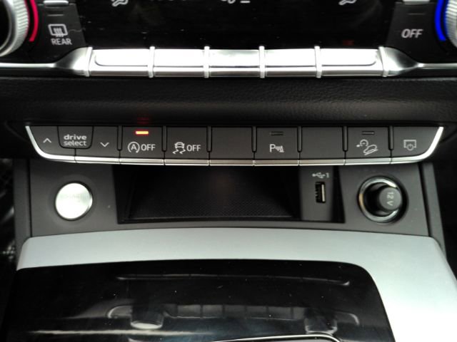 Used 2024 Audi Q5 2.0T Premium image 46