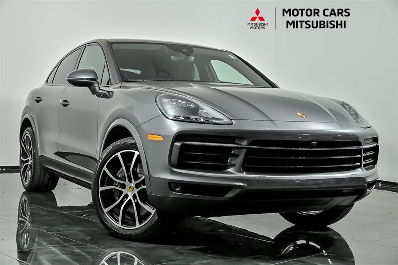 Used 2021 Porsche Cayenne Coupe AWD/4WD image 1
