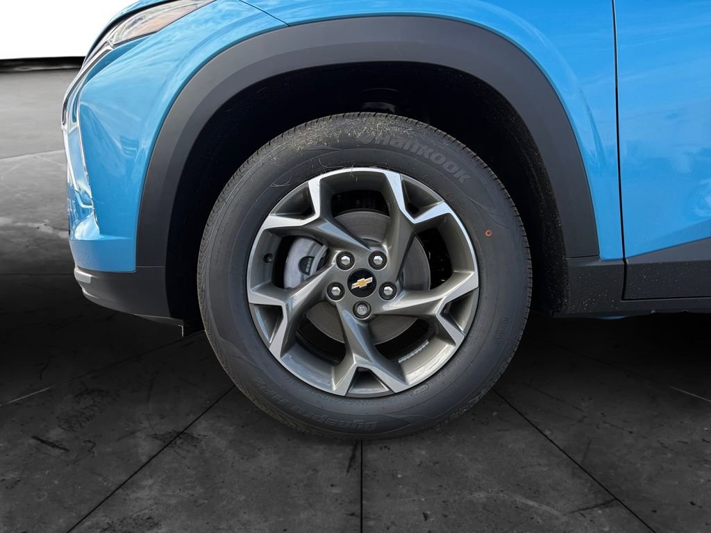 New 2026 Chevrolet Trax LT w/ Sunroof Package image 14