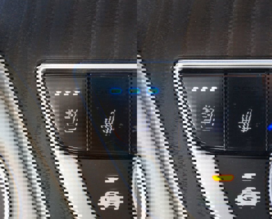 Used 2019 Honda Accord Touring image 8