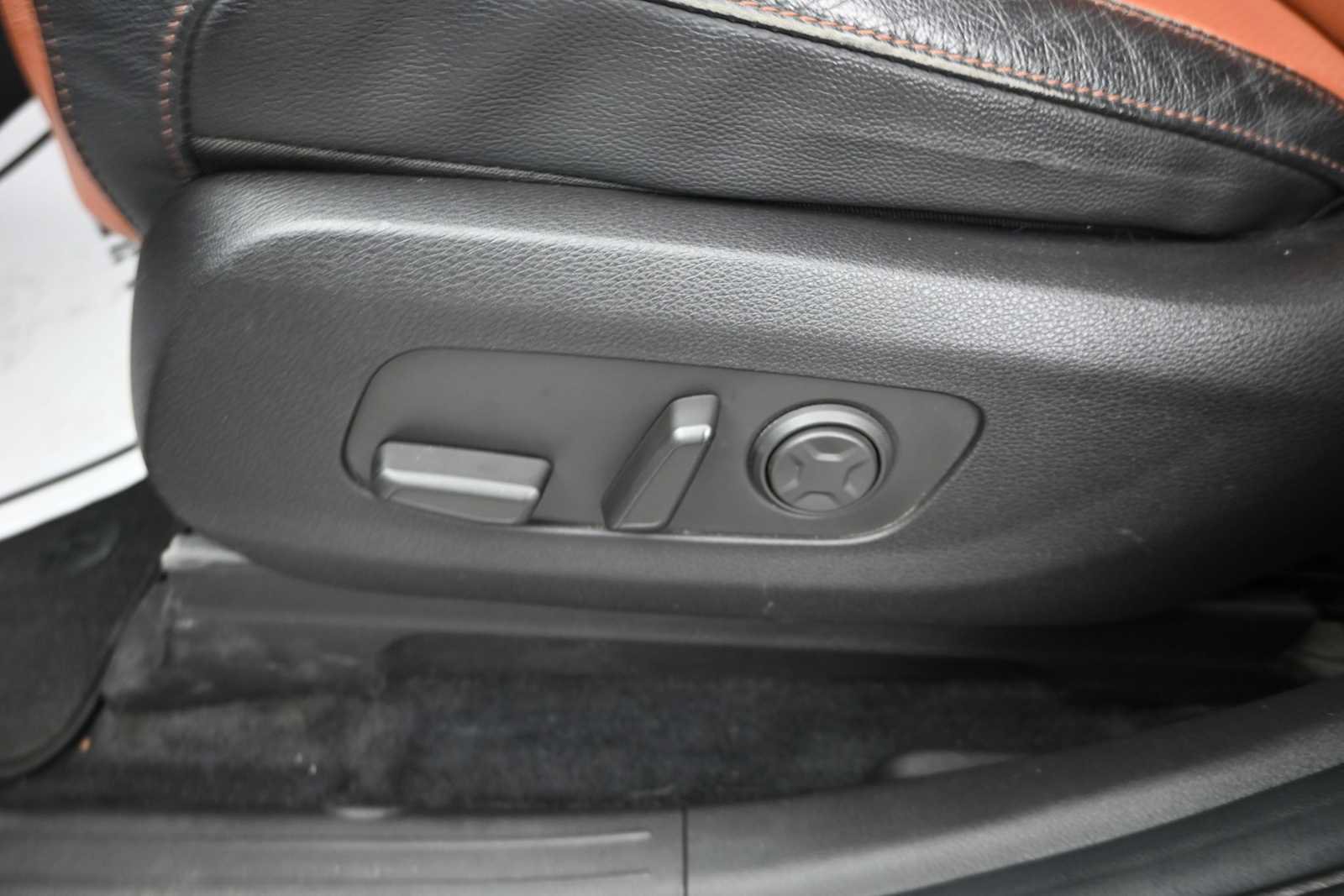 Used 2022 Kia Carnival SX Prestige FWD image 23