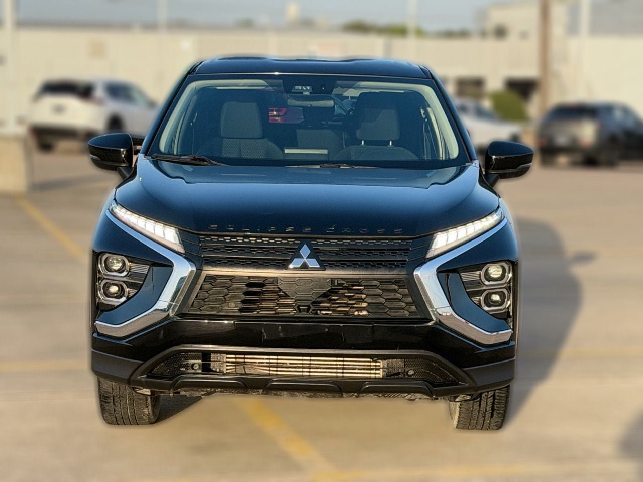 Used 2023 Mitsubishi Eclipse Cross LE AWD/4WD image 4