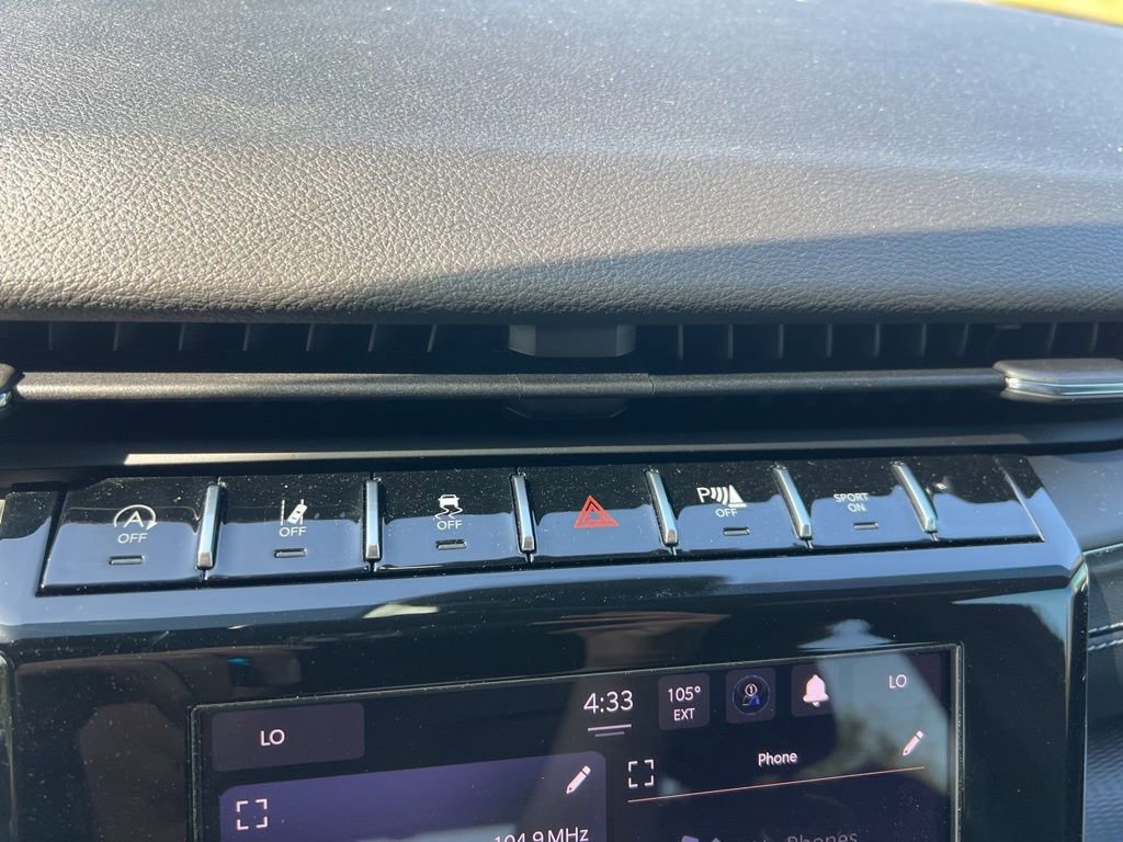 Used 2024 Jeep Grand Cherokee L Laredo RWD image 73