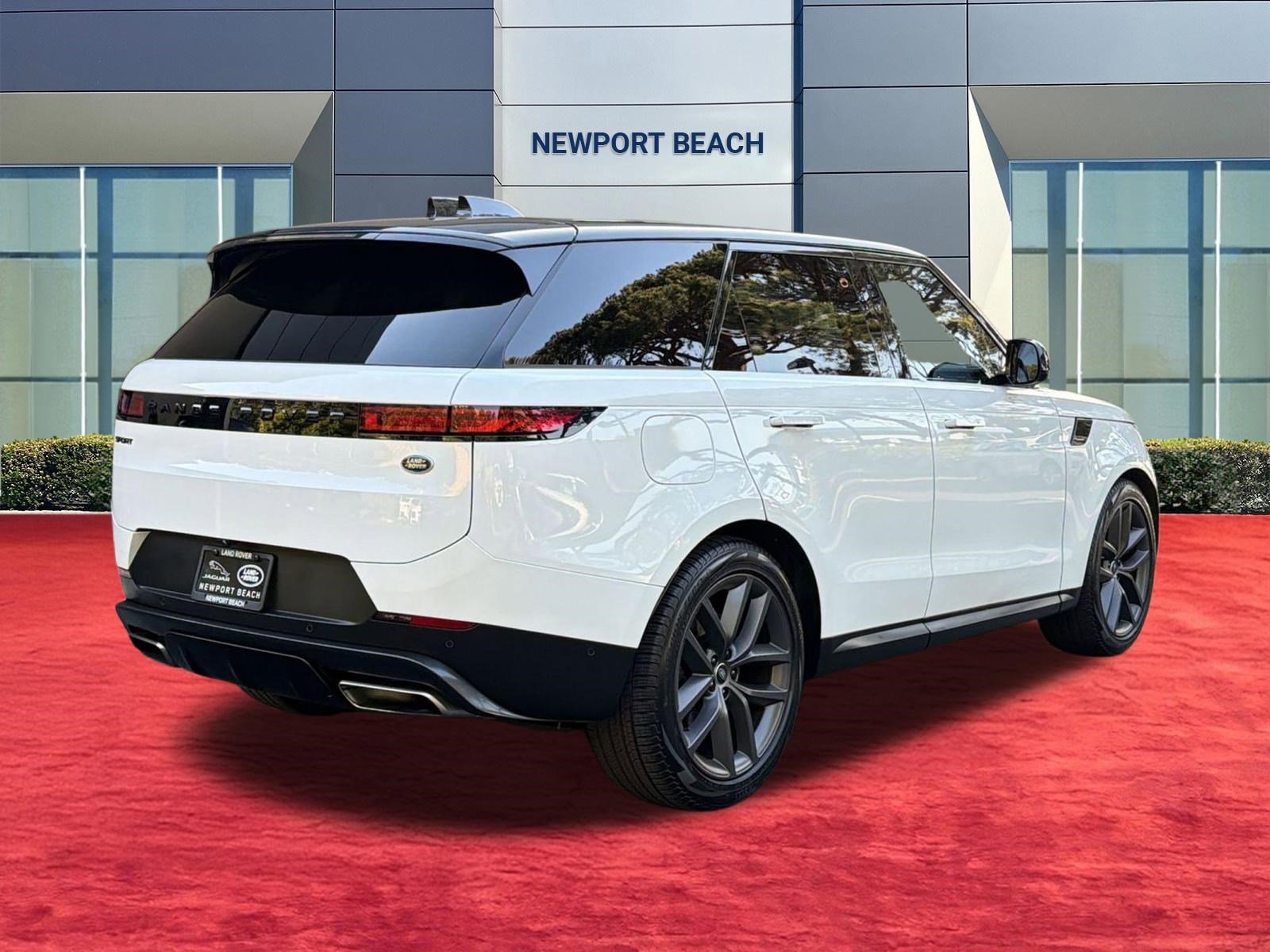 Used 2023 Land Rover Range Rover Sport SE image 9