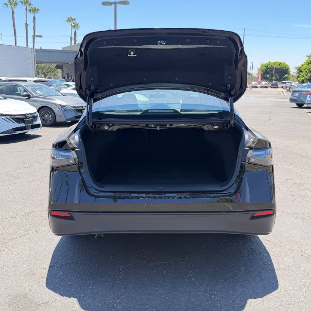 New 2026 Nissan Sentra SV w/ SV Convenience Package FWD image 7