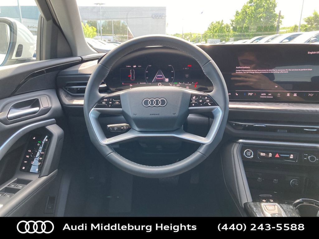 Used 2025 Audi Q5 Premium w/ Convenience Package image 34