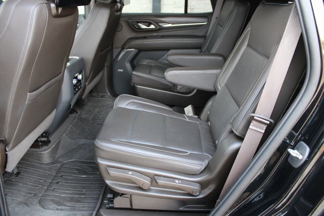 Used 2021 GMC Yukon Denali w/ Denali Premium Package image 6