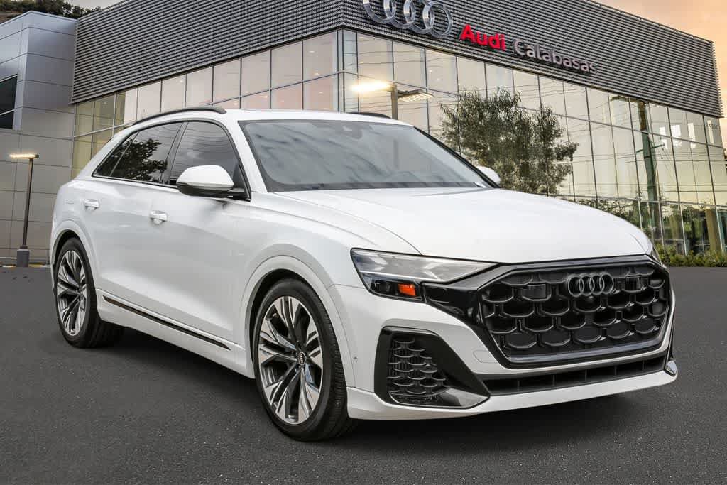 Used 2024 Audi Q8 Prestige w/ Prestige Package AWD/4WD image 5