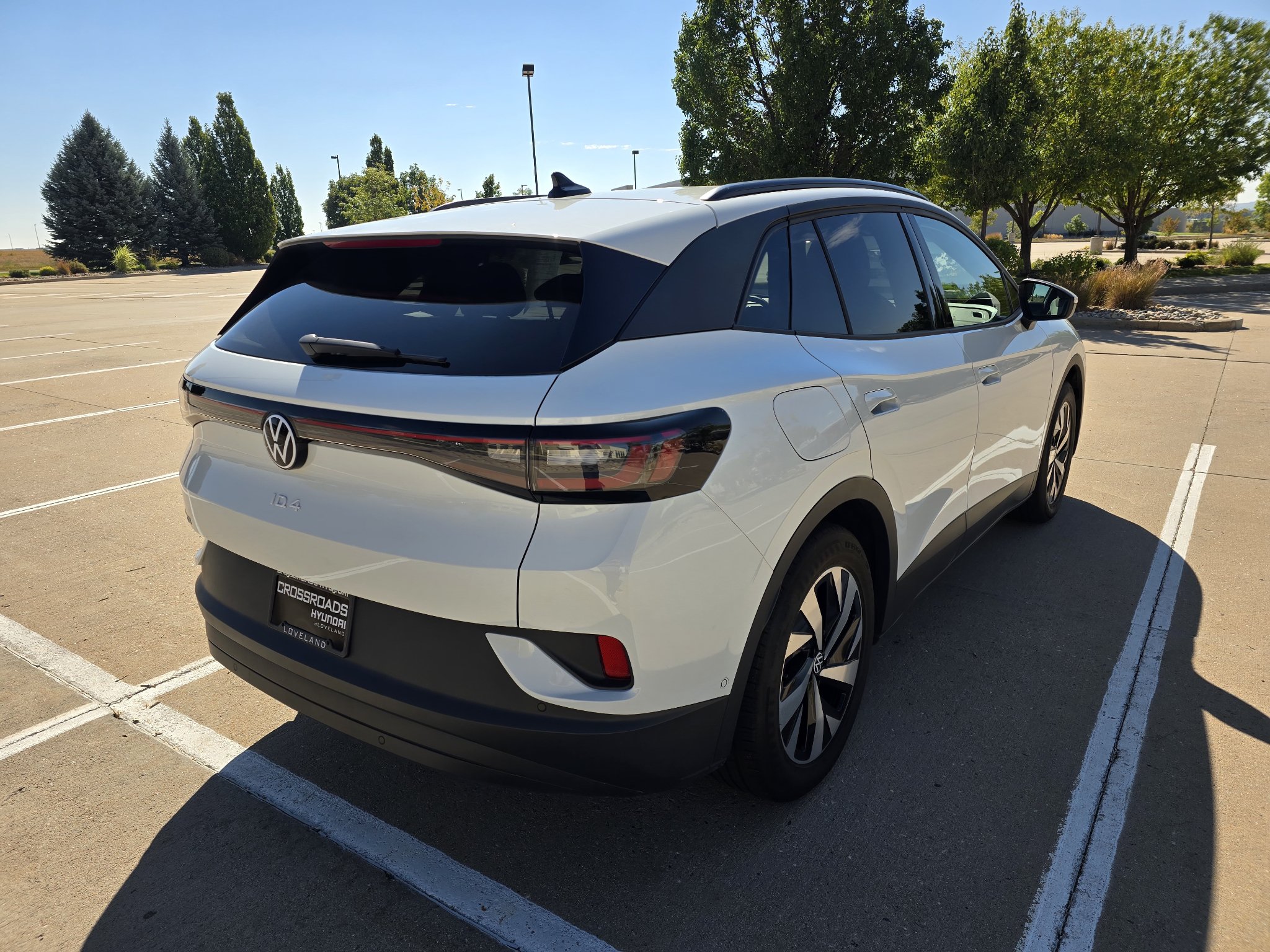 Used 2023 Volkswagen ID.4 2WD image 6