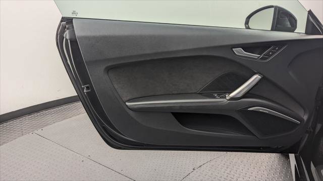 Used 2018 Audi TT 2.0T w/ Technology Package image 12