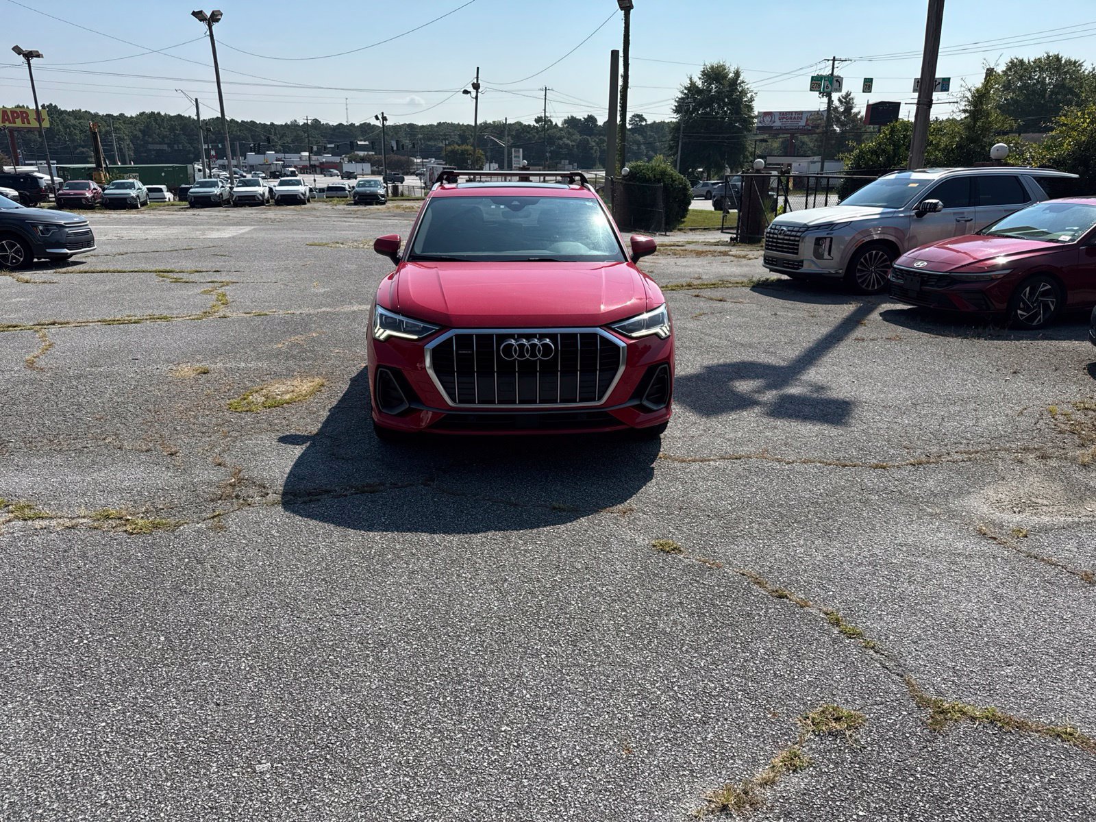 Used 2020 Audi Q3 2.0T Premium Plus w/ Premium Plus Package AWD/4WD image 7