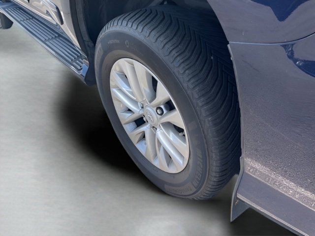 Used 2019 Lexus GX 460 Premium image 16