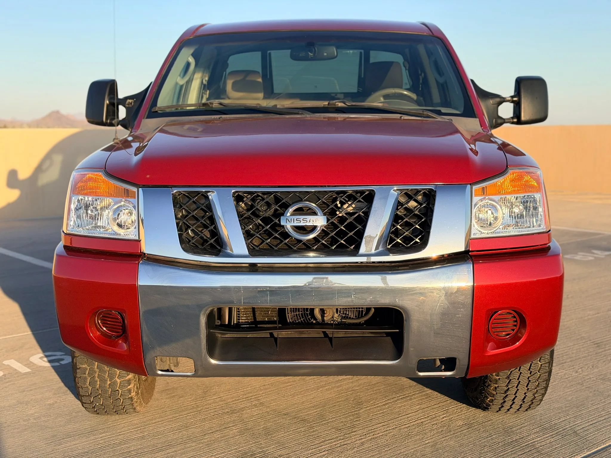 Used 2008 Nissan Titan SE AWD/4WD image 4