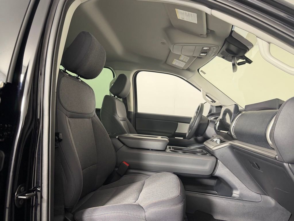 Used 2025 Ford Expedition Max Active image 28